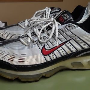 Mens sz 11.5 / 12 nike air max 360 trainer shoes